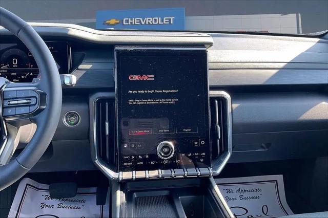 2026 GMC Acadia AT4 AWD