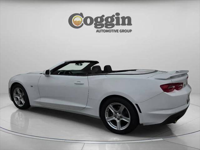 2022 Chevrolet Camaro RWD Convertible 1LT