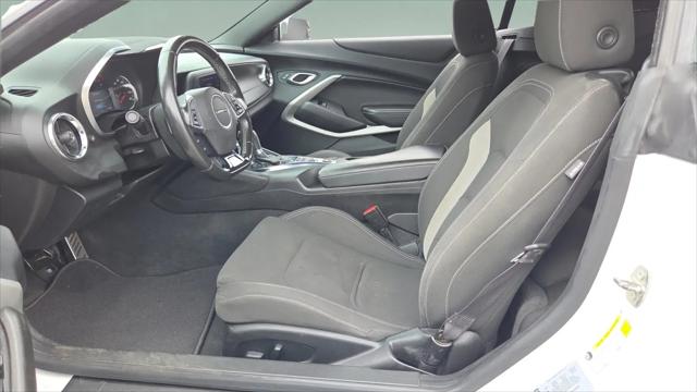 2022 Chevrolet Camaro RWD Convertible 1LT