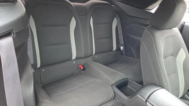 2022 Chevrolet Camaro RWD Convertible 1LT