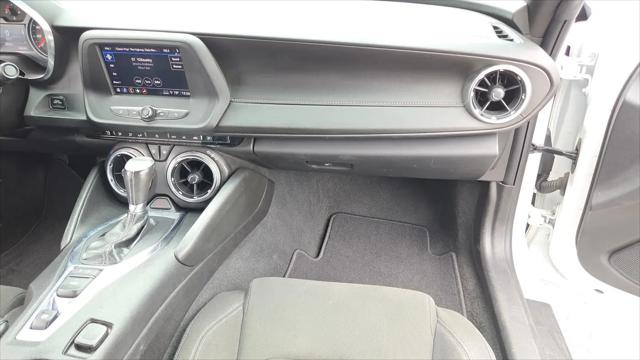 2022 Chevrolet Camaro RWD Convertible 1LT