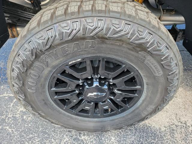 2026 Chevrolet Silverado 2500HD Crew Cab, Standard Bed, XR2, 4WD