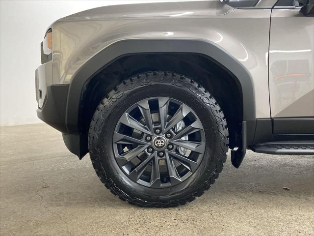 2025 Toyota Land Cruiser Unknown