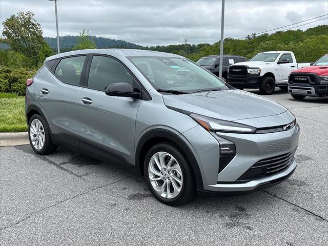 2027 Chevrolet Bolt LT FWD