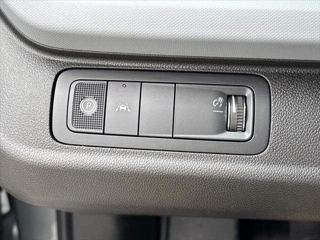 2027 Chevrolet Bolt LT FWD