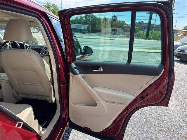 2012 Volkswagen Tiguan SE