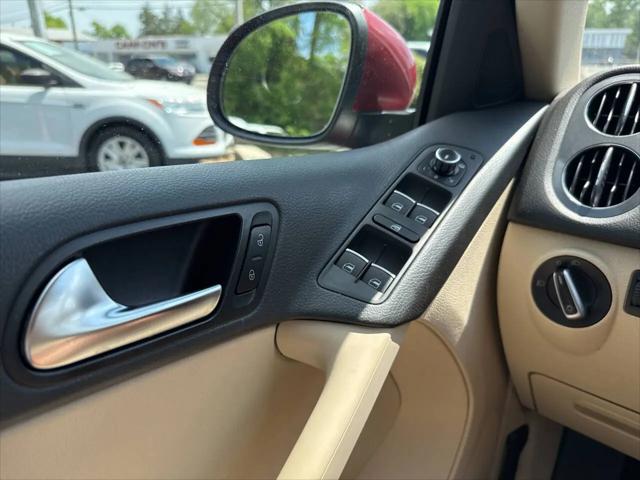 2012 Volkswagen Tiguan SE