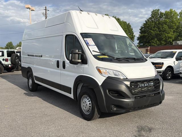 2025 Ram ProMaster Cargo Van Tradesman Super High Roof 159" WB EXT w/Pass Seat