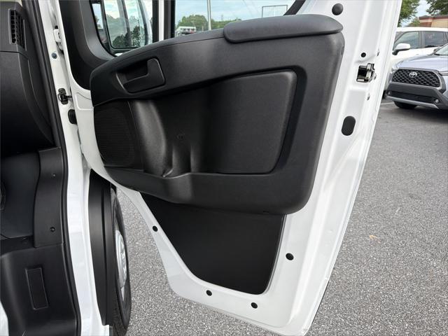 2025 Ram ProMaster Cargo Van Tradesman Super High Roof 159" WB EXT w/Pass Seat