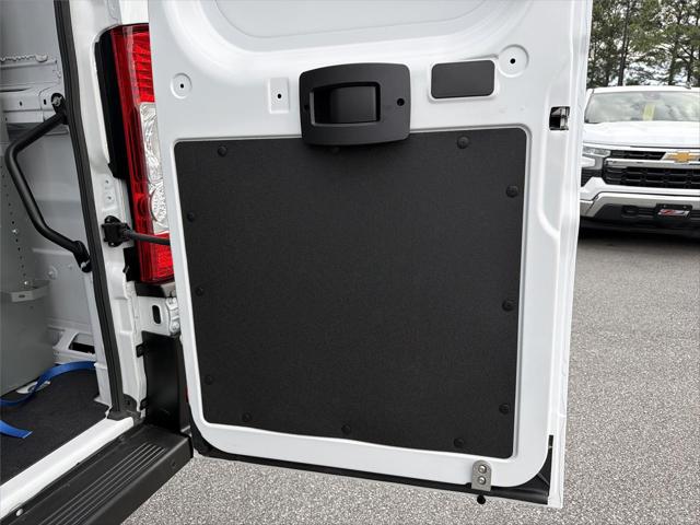 2025 Ram ProMaster Cargo Van Tradesman Super High Roof 159" WB EXT w/Pass Seat