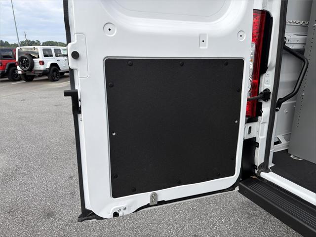 2025 Ram ProMaster Cargo Van Tradesman Super High Roof 159" WB EXT w/Pass Seat