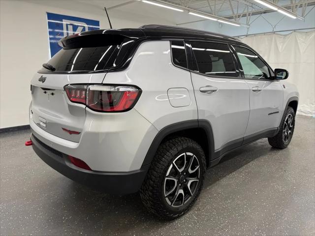 2025 Jeep Compass Trailhawk 4x4