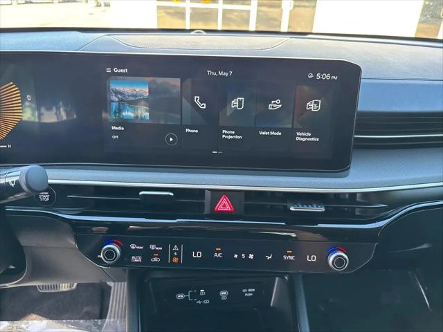 2025 Kia K5 LXS