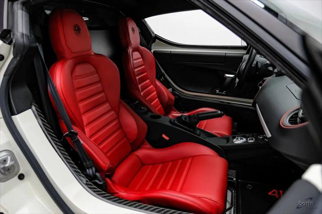 2015 Alfa Romeo 4C Coupe