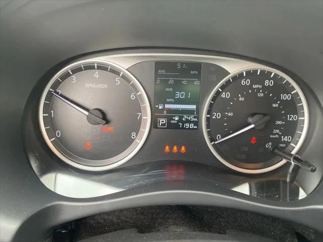2025 Nissan Kicks S