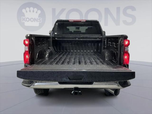 2026 Chevrolet Silverado 2500HD Crew Cab, Standard Bed, LT, 4WD