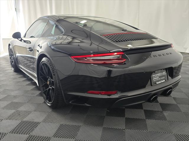 2018 Porsche 911 Carrera GTS