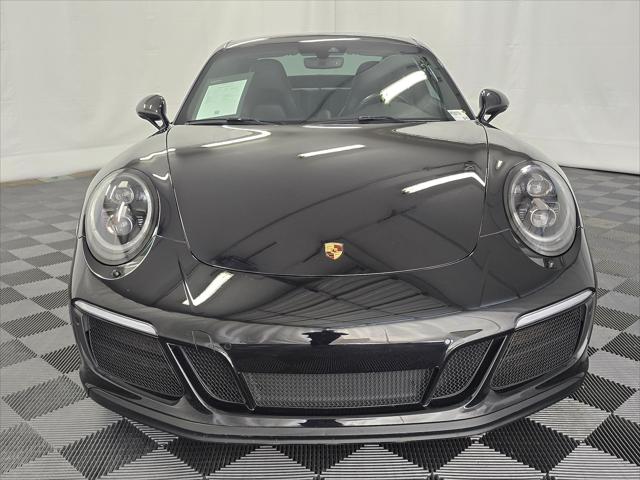 2018 Porsche 911 Carrera GTS