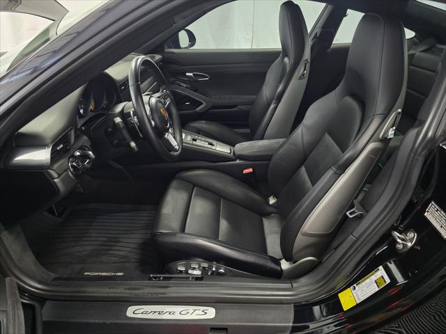 2018 Porsche 911 Carrera GTS