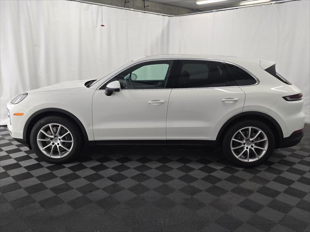 2024 Porsche Cayenne Unknown