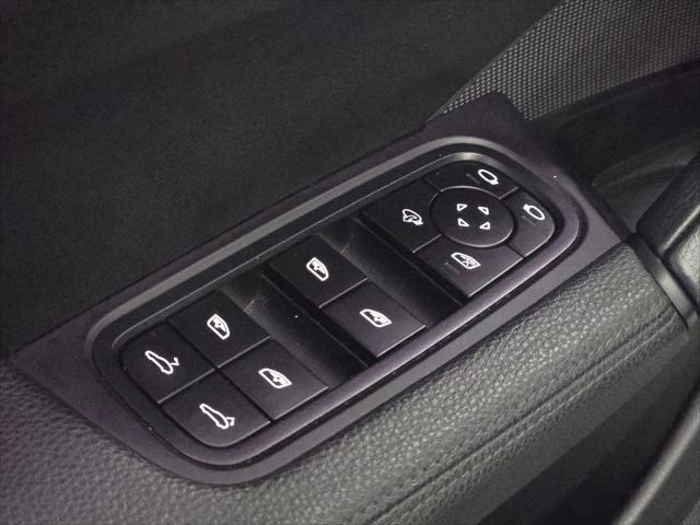 2024 Porsche Cayenne Unknown
