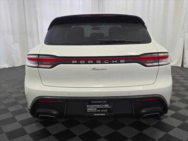 2024 Porsche Macan Unknown