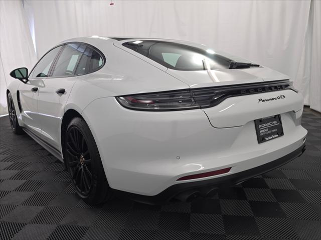 2023 Porsche Panamera GTS