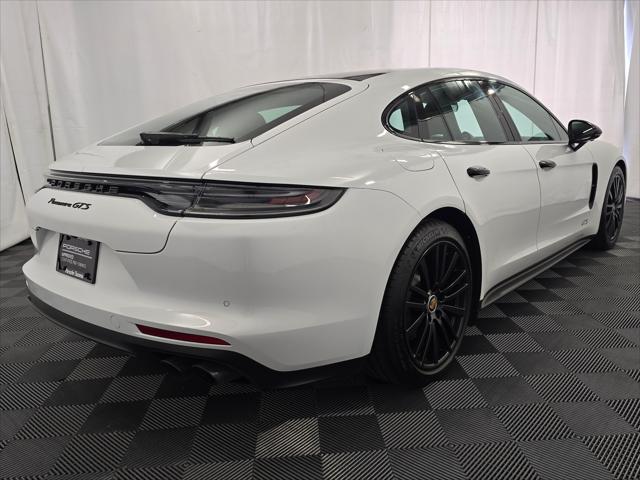 2023 Porsche Panamera GTS