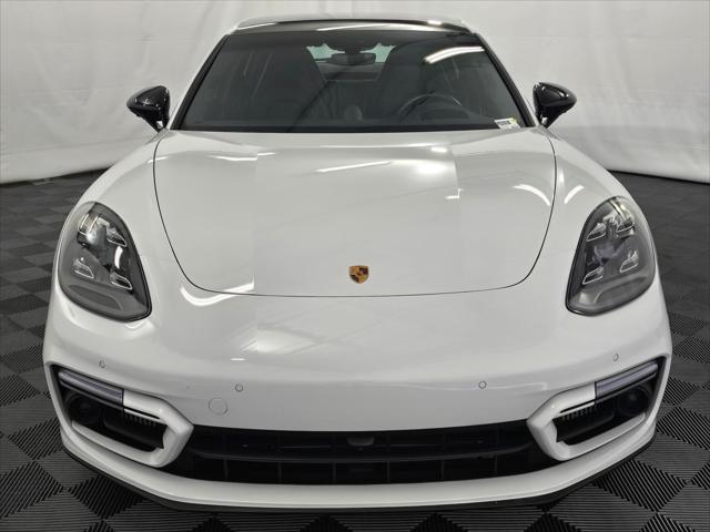 2023 Porsche Panamera GTS