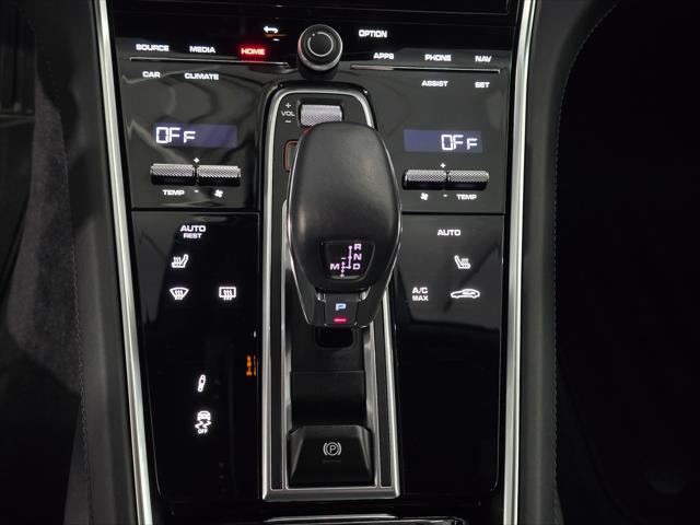 2023 Porsche Panamera GTS