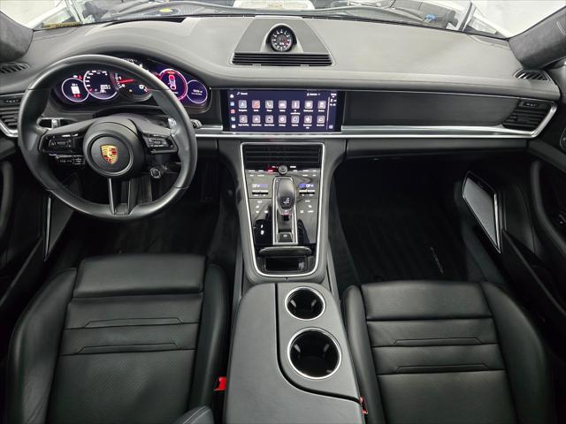 2023 Porsche Panamera GTS