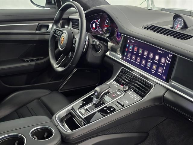 2023 Porsche Panamera GTS