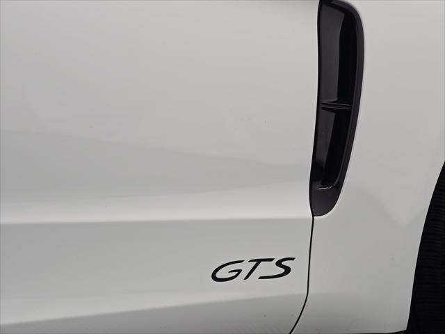 2023 Porsche Panamera GTS
