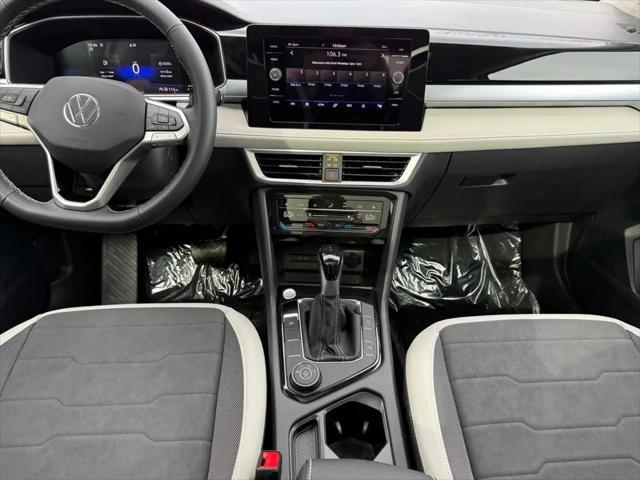 2026 Volkswagen Taos SE