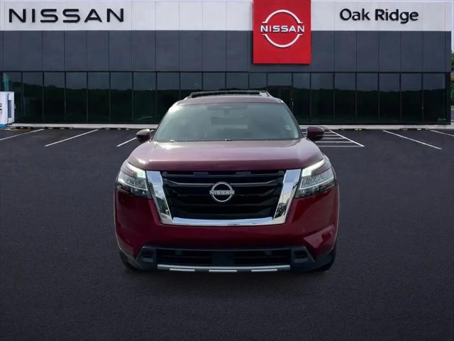 2023 Nissan Pathfinder SL 4WD