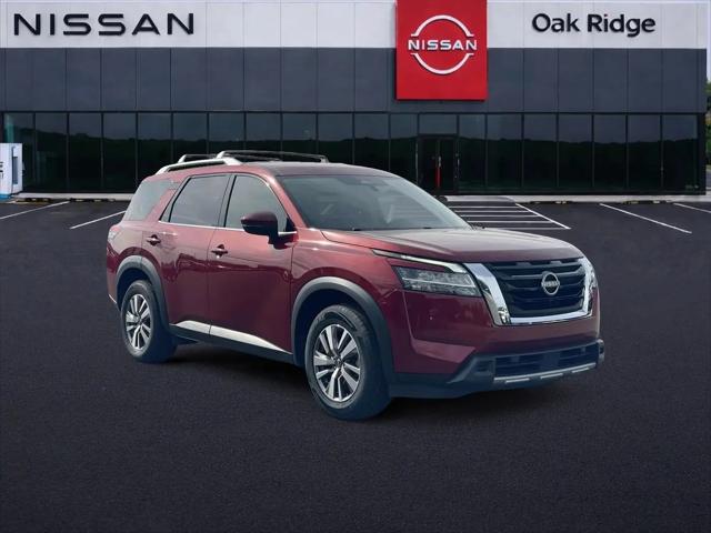 2023 Nissan Pathfinder SL 4WD