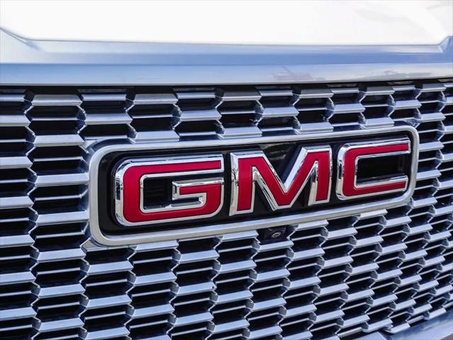 2023 GMC Yukon XL 4WD Denali