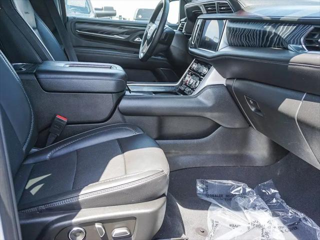 2023 GMC Yukon XL 4WD Denali