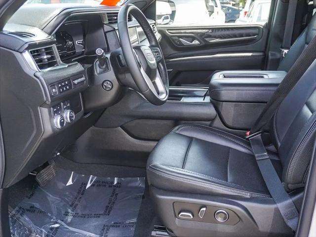 2023 GMC Yukon XL 4WD Denali