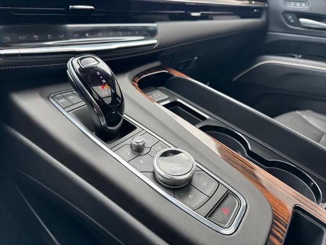 2024 Cadillac Escalade 4WD Premium Luxury