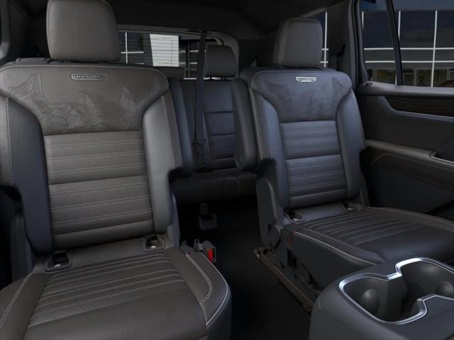 2026 GMC Acadia Denali Ultimate FWD