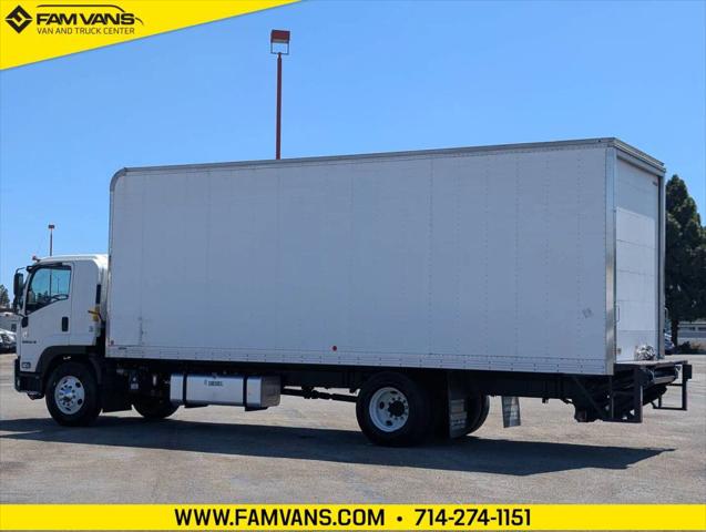 2020 Isuzu FTR 26FT Box Truck with Liftgate DIESEL