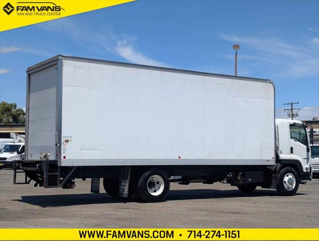 2020 Isuzu FTR 26FT Box Truck with Liftgate DIESEL
