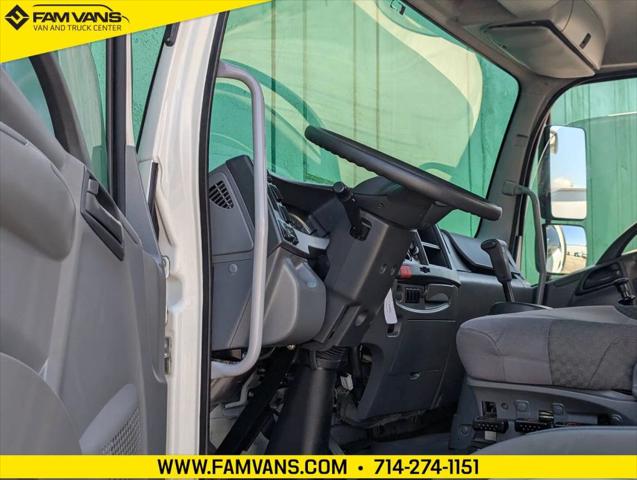 2020 Isuzu FTR 26FT Box Truck with Liftgate DIESEL