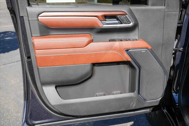 2024 GMC Sierra 2500HD 4WD Crew Cab Standard Bed Denali Ultimate