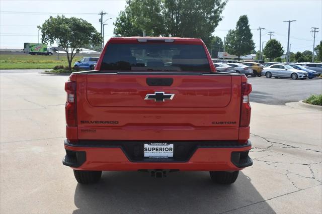 2026 Chevrolet Silverado 1500 4WD Crew Cab Short Bed Custom