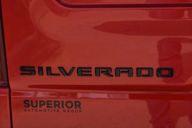 2026 Chevrolet Silverado 1500 4WD Crew Cab Short Bed Custom