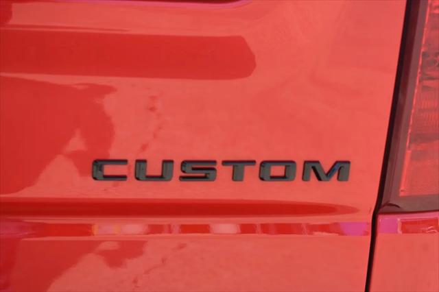 2026 Chevrolet Silverado 1500 4WD Crew Cab Short Bed Custom