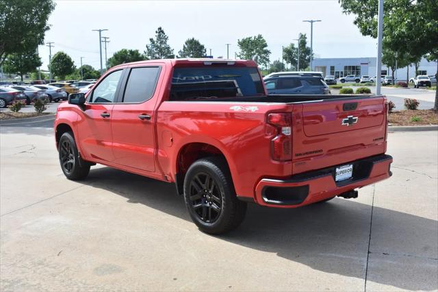 2026 Chevrolet Silverado 1500 4WD Crew Cab Short Bed Custom