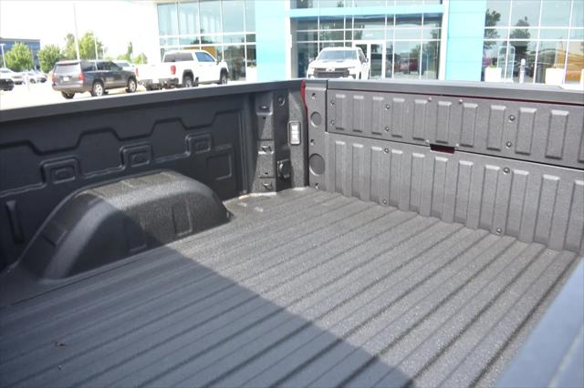 2026 Chevrolet Silverado 1500 4WD Crew Cab Short Bed Custom